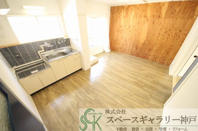 鶴甲(ツルカブト)の居間・リビング|※お部屋により仕様が異なる可能性があります。