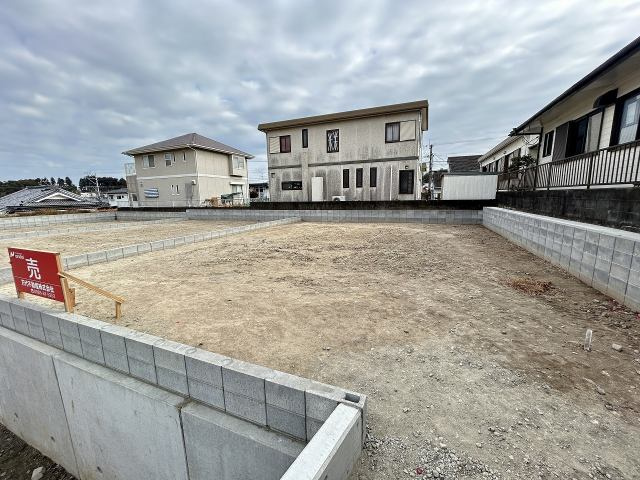 清武町加納甲　分譲地の外観