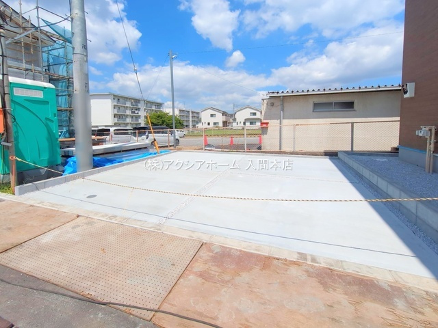 入間市大字小谷田・全6棟　新築一戸建　C号棟　～断熱等級5相当～の駐車場