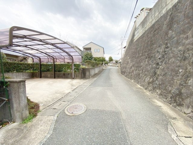 福岡市東区若宮一丁目　土地の前面道路含む現地写真|前面道路の様子です！