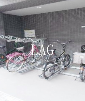 【その他共用部分】 | アルベロ向島２３ | 駐輪場です。