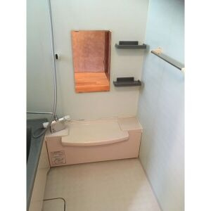 内田東町借家の浴室