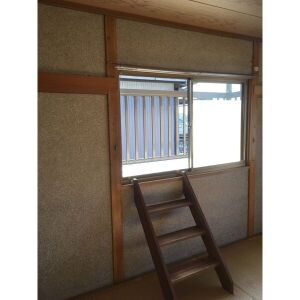 内田東町借家のバルコニー