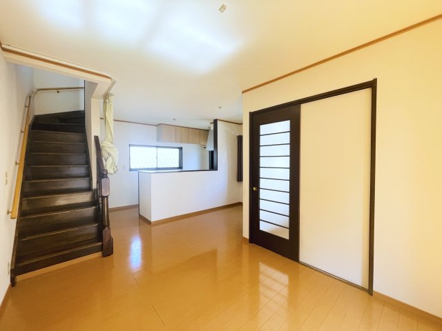 【居間・リビング】 | 熊谷市石原　中古戸建