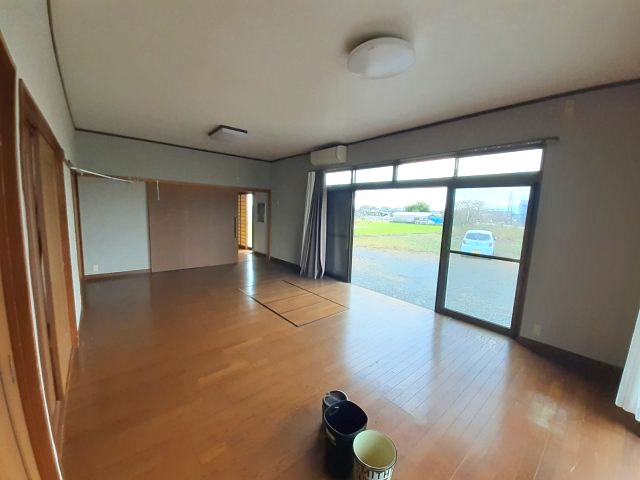 宇土市網津町の中古一戸建の洋室