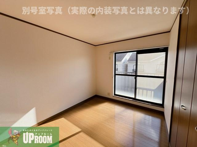 LAVENDERⅡD棟の居間・リビング