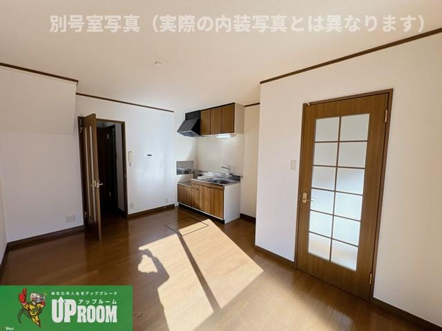 LAVENDERⅡD棟の居間・リビング