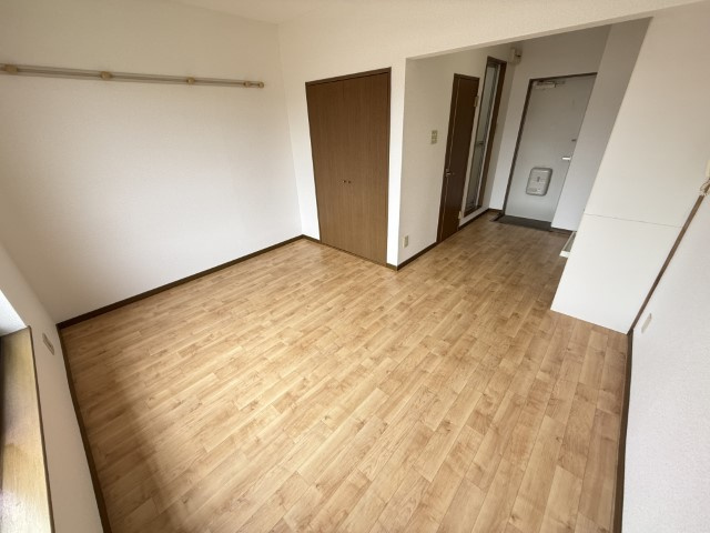 エステートピア香呂Ⅱの居間・リビング|居間です