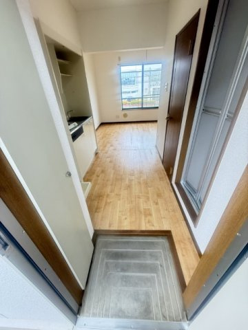 エステートピア香呂Ⅱの玄関|毎日通る玄関はこちらです