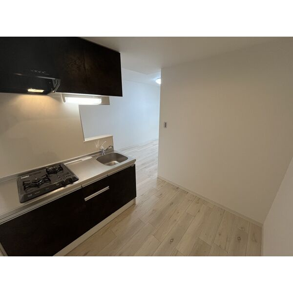 ジーメゾン明石魚住べリアスのキッチン