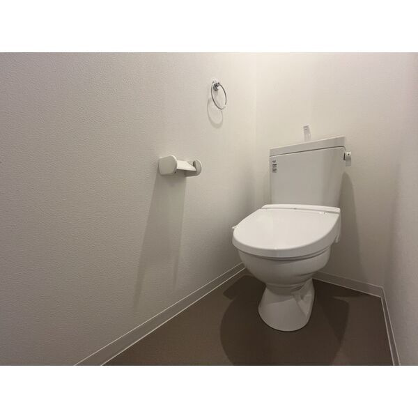 ジーメゾン明石魚住べリアスのトイレ