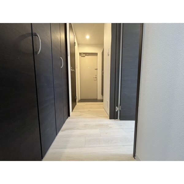 ジーメゾン明石魚住べリアスの玄関