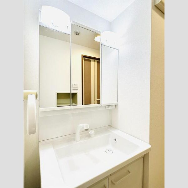 サクラメント今宿の洗面所