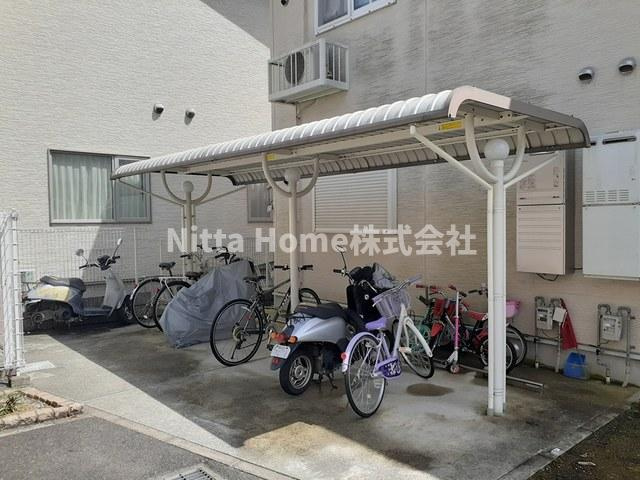 グリーン・エコーⅠのその他共用部分|屋根付きの駐輪場がございます★