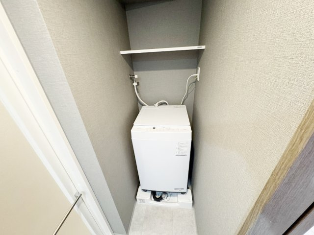 LUMEED南千住の内装|明るい色調の室内です