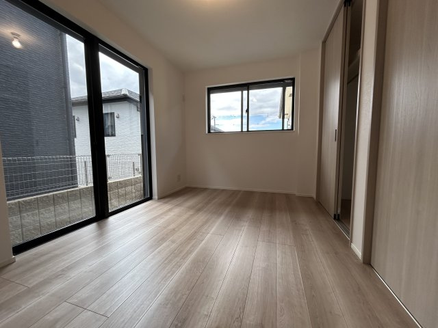 【洋室】の画像