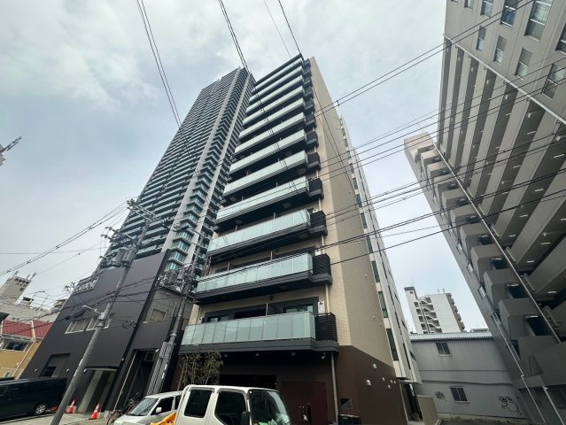ドゥーエ南堀江の外観