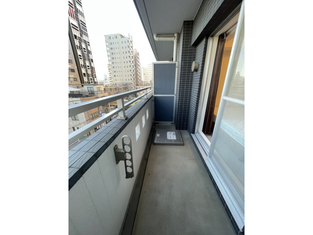 シンシア牛込の内装|明るい色調の室内です