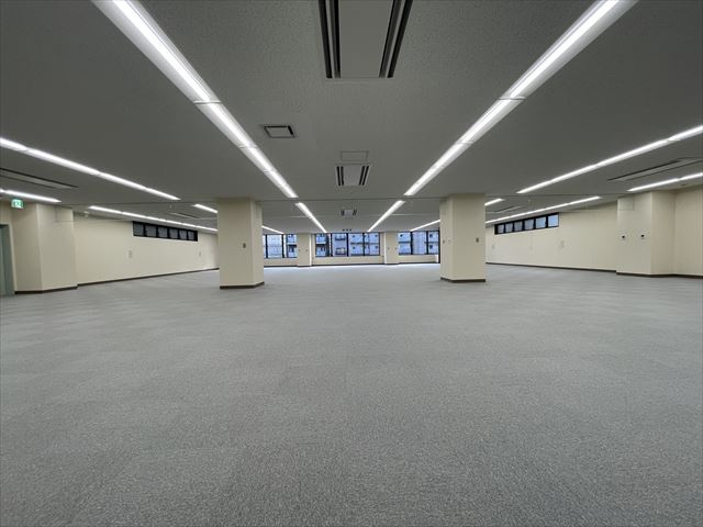 宍倉ビルの内装|内装は落ち着いています