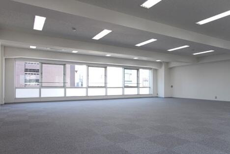 楠本第３ビルの内装|おしゃれな内装です