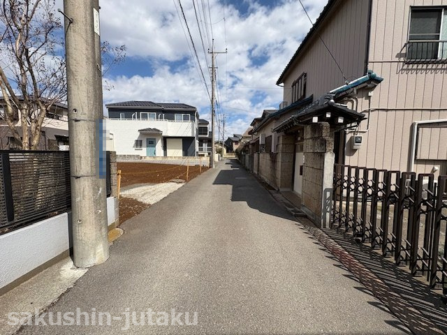 八千代台西４丁目　売地の前面道路含む現地写真|東南側４ｍ私道