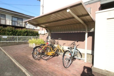 【その他共用部分】 | セジュールまどか | 駐輪場