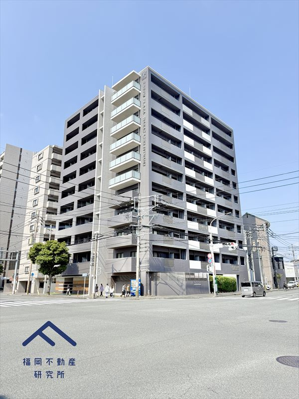 エステムプラザ博多駅南の外観|総戸数99戸・エレベーター2基