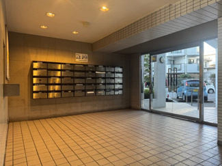 【エントランス】