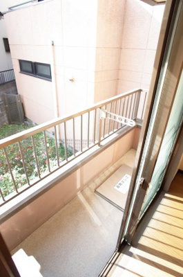 【バルコニー】 | ヒルズ・オキマンション | お洗濯物を沢山干せる広々バルコニー♪※イメージ画像