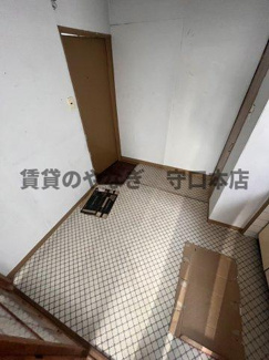 【玄関】 | 山吹マンション | 事務所使用、店舗利用、倉庫利用等お気軽にご相談下さい！