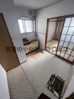 【内装】 | 山吹マンション | 事務所使用、店舗利用、倉庫利用等お気軽にご相談下さい！