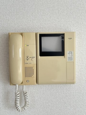 【セキュリティ】 | レスペランス | 防犯対策に有効なカメラ付きインターホン！突然の来客にもバッチリ対応できちゃいます☆