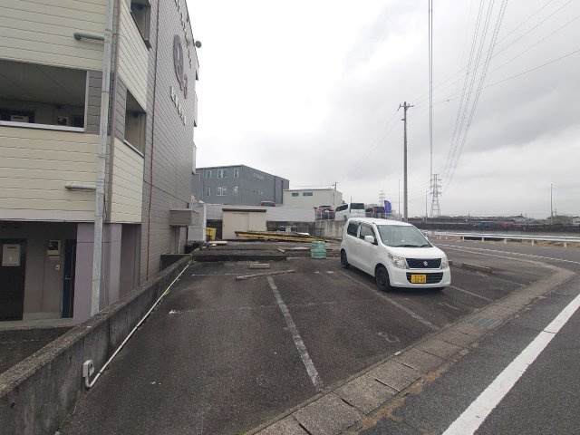GBⅡの駐車場
