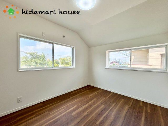 上尾市弁財1丁目　中古一戸建ての子供部屋|２階洋室：5.2帖