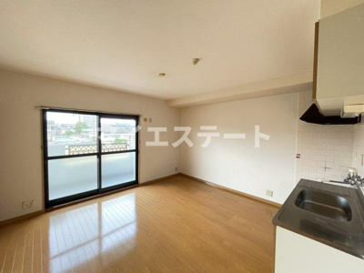 【居間・リビング】 | メリーマンション