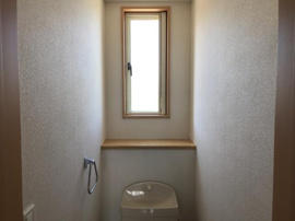 トイレ窓