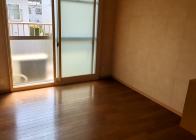 【子供部屋】 | テラスハウスＡ松が谷 | 子供が何人でも年齢によっては、受験時にしっかり壁のある個室があった方が良い場合もあります。難しい問題ですが、兄弟の人数や、性別や年齢差によって状況が異なりますので、数年後のこともしっかり考えましょう。