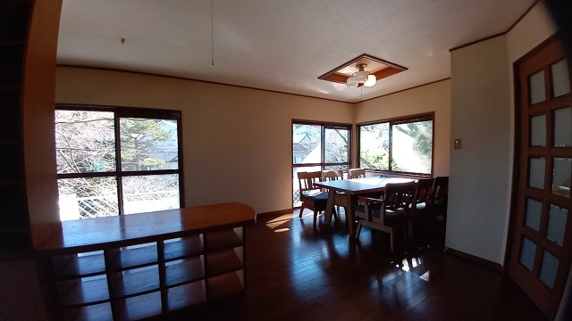 【居間・リビング】 | 熱海市泉　戸建