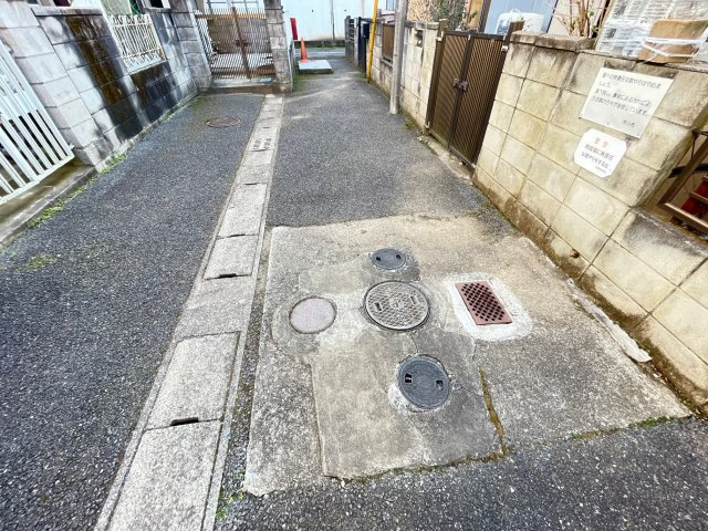 柏井町　収益テラスハウスの外観