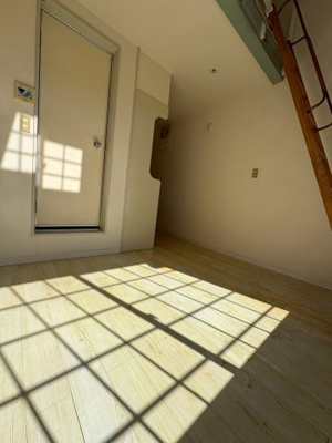 【寝室】 | パンシオン読売ランド前A棟 | 別部屋写真参考