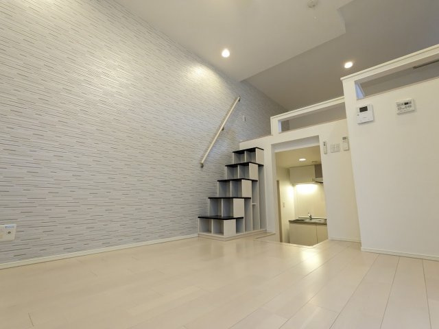 ダフォディルの洋室