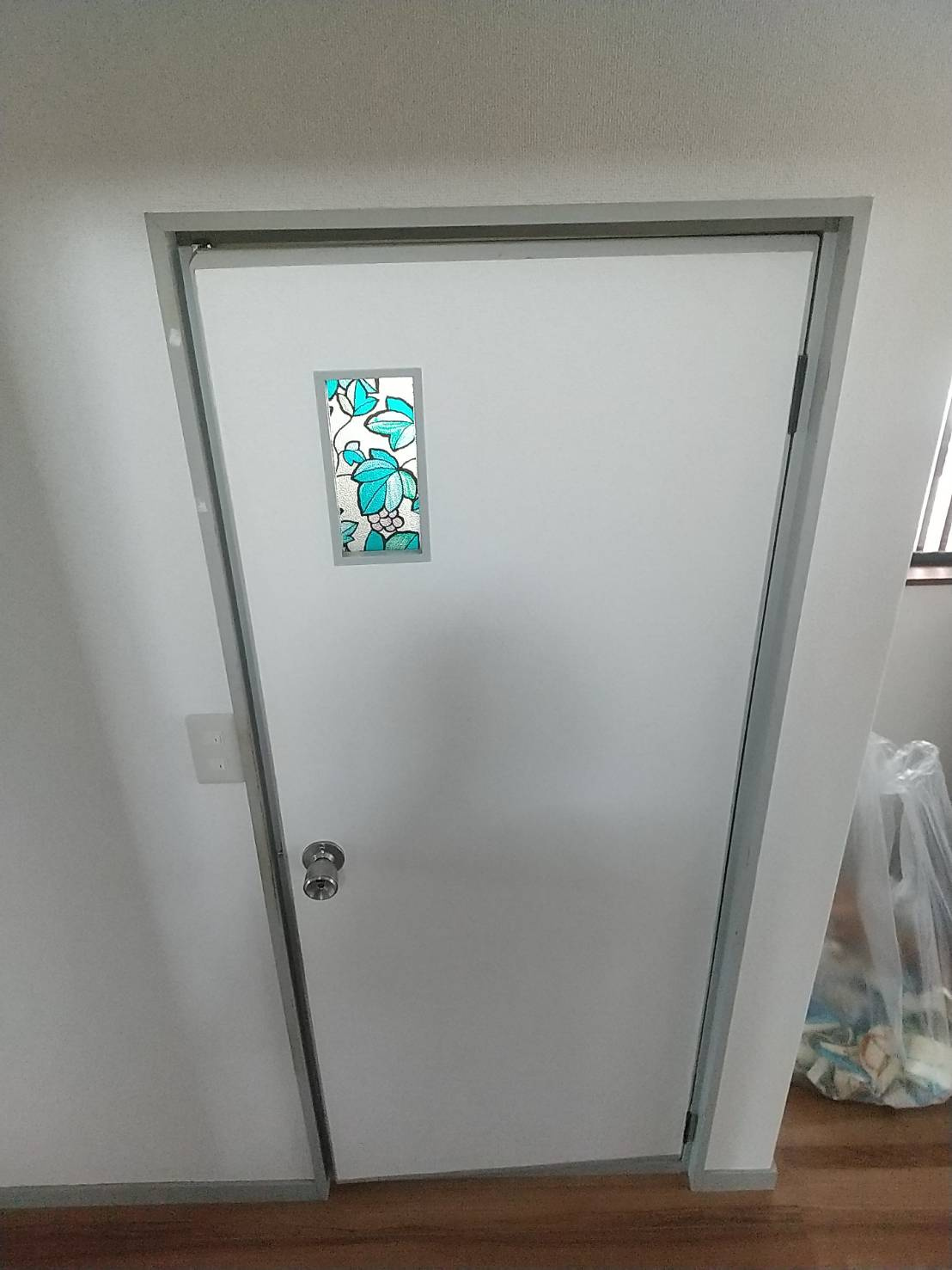 INSIDE　1の玄関