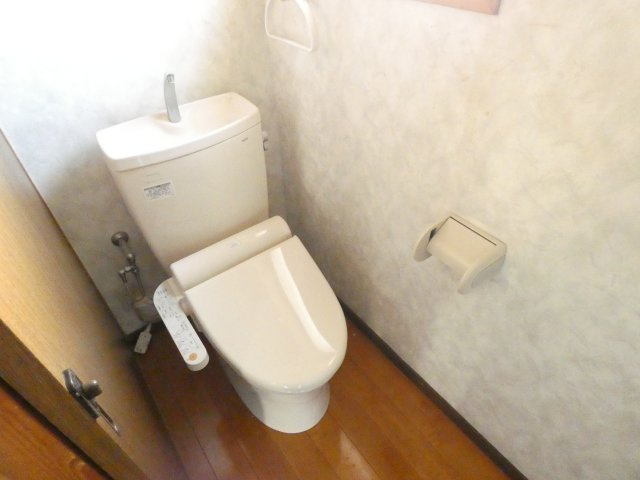 【トイレ】 | 温水洗浄便座付き