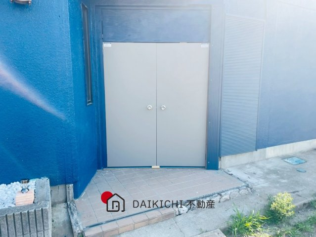 【玄関】 | 比企郡川島町上伊草　フラッツ川島町　中古戸建