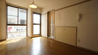 【居間・リビング】 | こぼり第２ビル