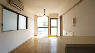 【居間・リビング】 | こぼり第２ビル