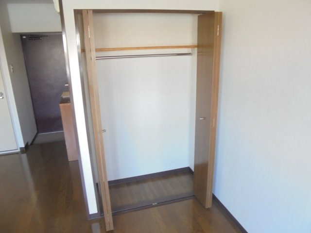 グレースビュウ国府台の収納