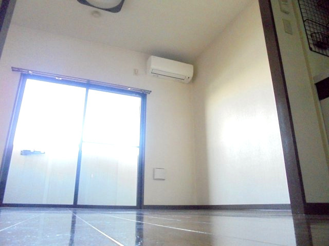 グレースビュウ国府台の居間・リビング