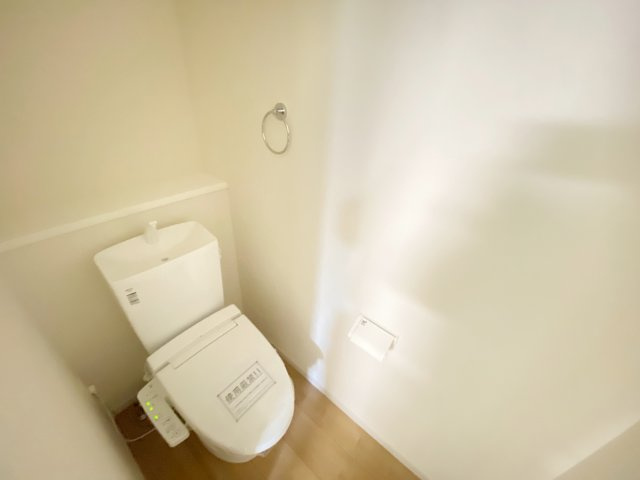 『八王子市新築戸建て』八王子市東浅川町523-5【仲介手数料無料】　５期のトイレ|～仲介手数料無料☆八王子ひなた不動産～　八王子市東浅川町　新築戸建て