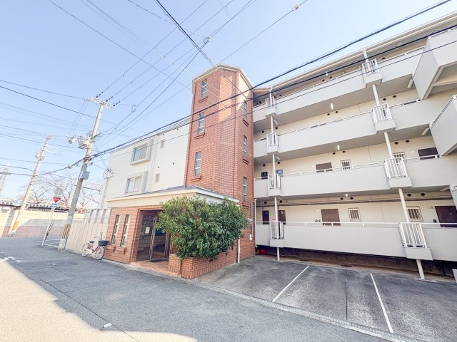 LakiaMaisonAbikoの外観